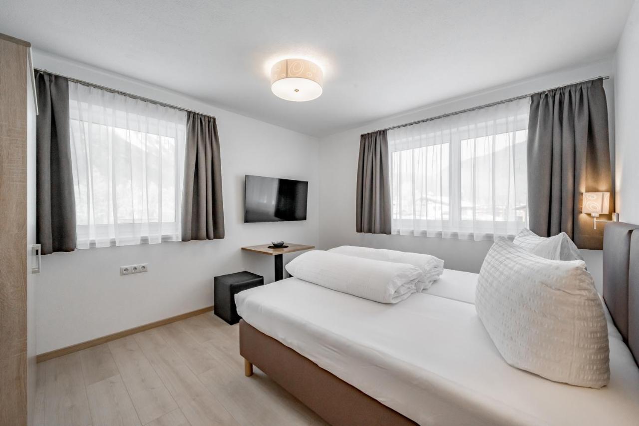 Holzknecht Apartment *